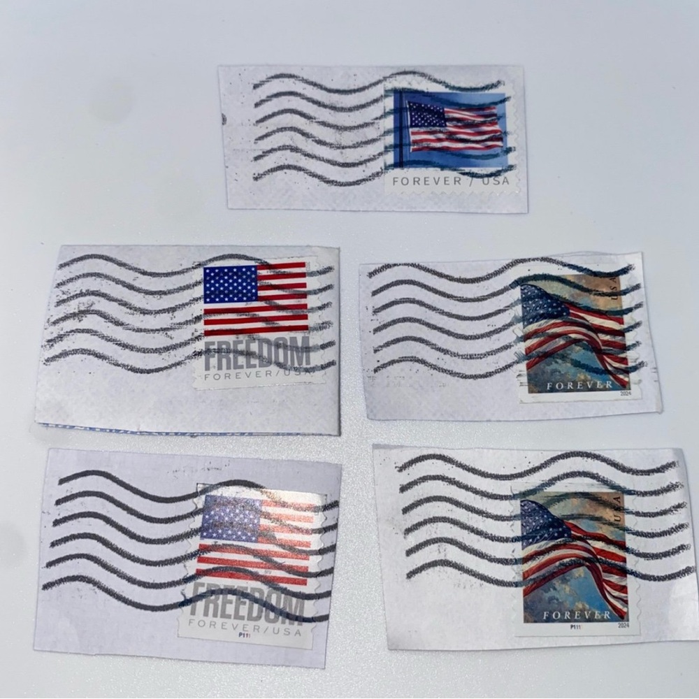 5x Post office American Flag Stamped Stickers in good conditions collectible